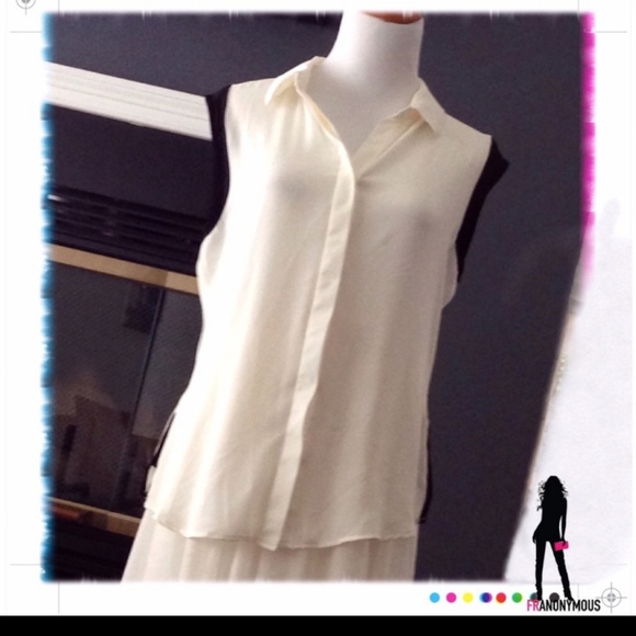 Black and White Sleeveless Chiffon Top - Picture 3 of 3